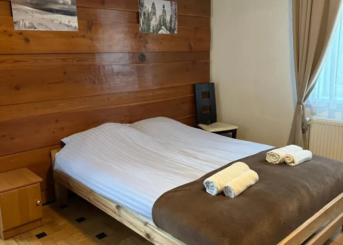 Pokoje I Apartamenty Pod Wyciagiem